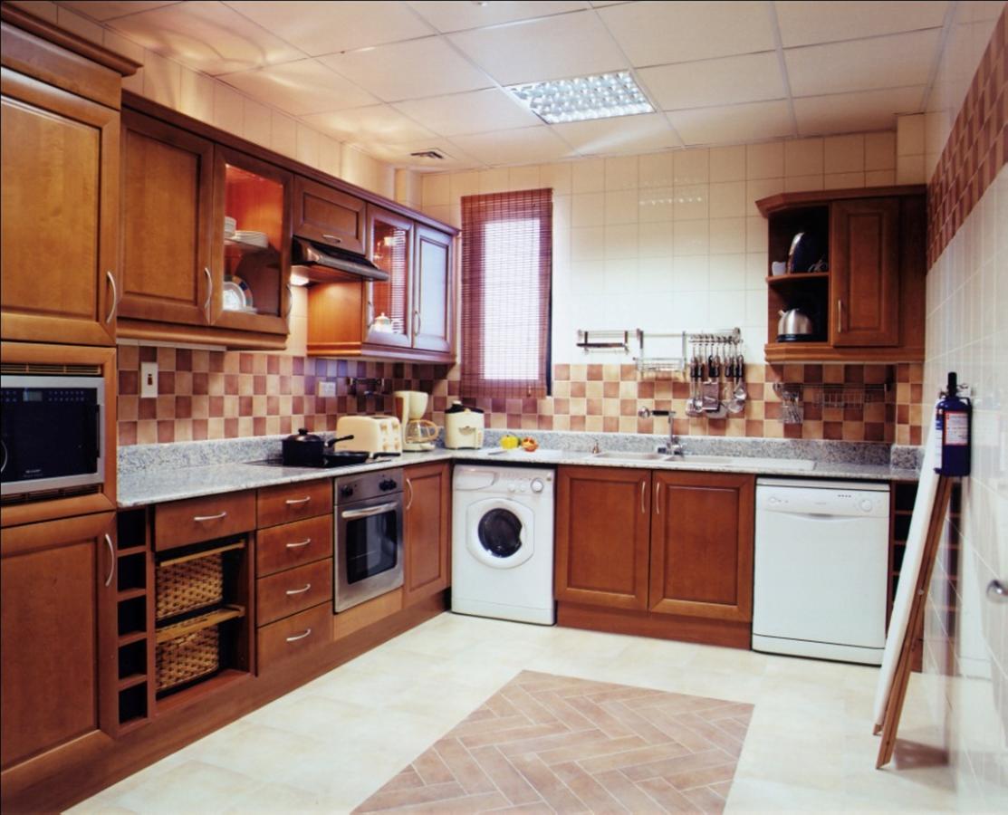 Elite Tower Apartment Sanabis Екстериор снимка
