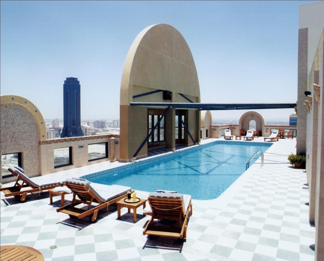 Elite Tower Apartment Sanabis Екстериор снимка